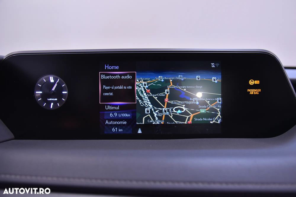 Lexus UX - 20