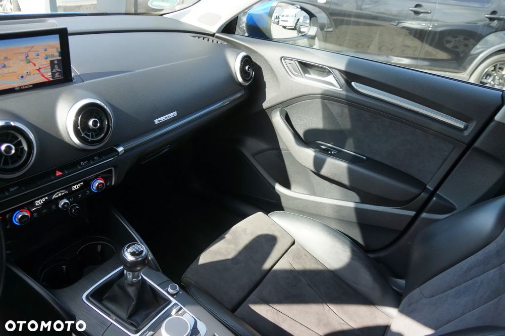 Audi A3 Sportback 2.0 TDI quattro - 22