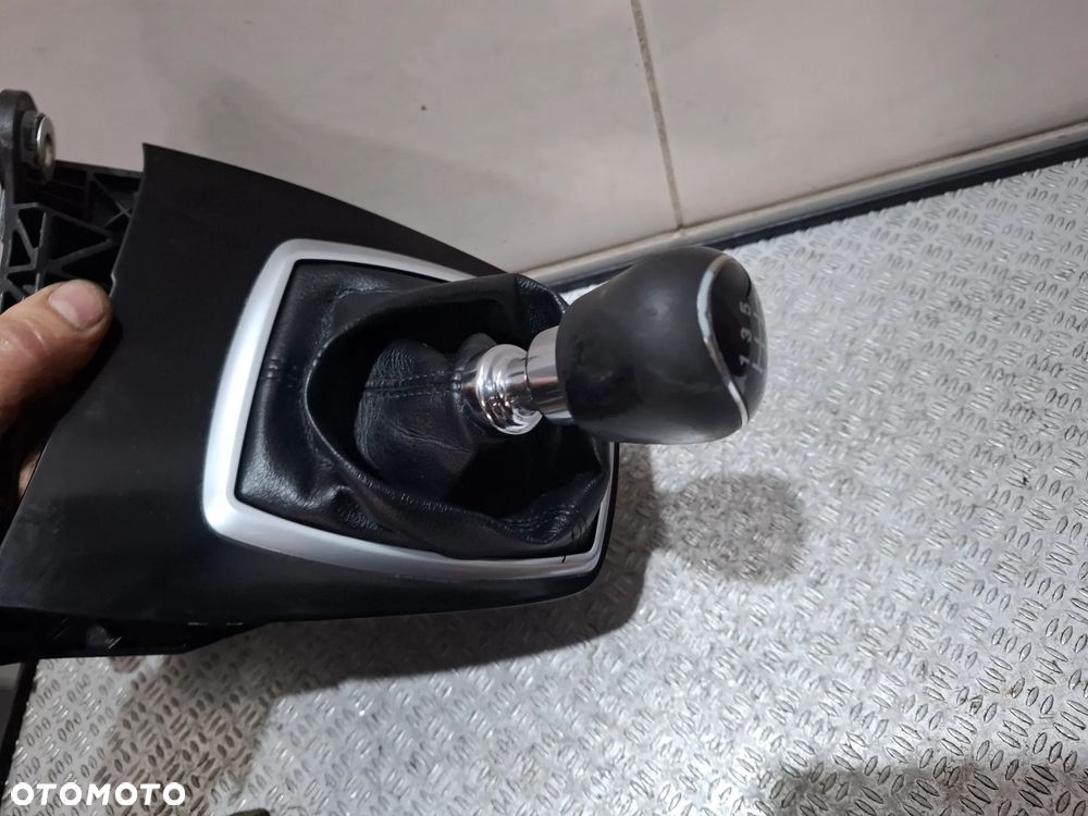 Lewarek zmiany biegów wybierak Ford Kuga Mk1 2,5T 2012 rok nr 9V4R7C453UE - 5
