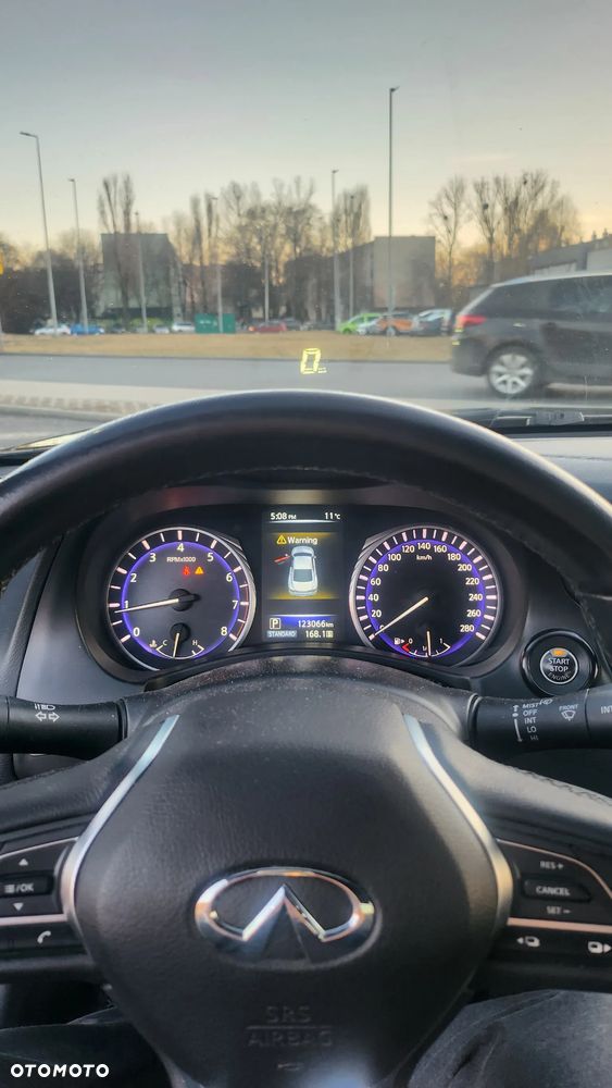 Infiniti Q60 2.0t Premium - 34