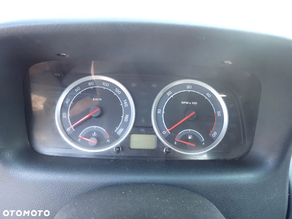 CZĘŚCI - Tata Indica 1,4D DICOR 52KW 71KM 475 DL 2008 lakier TAT717 INDEX - 7927 - 7