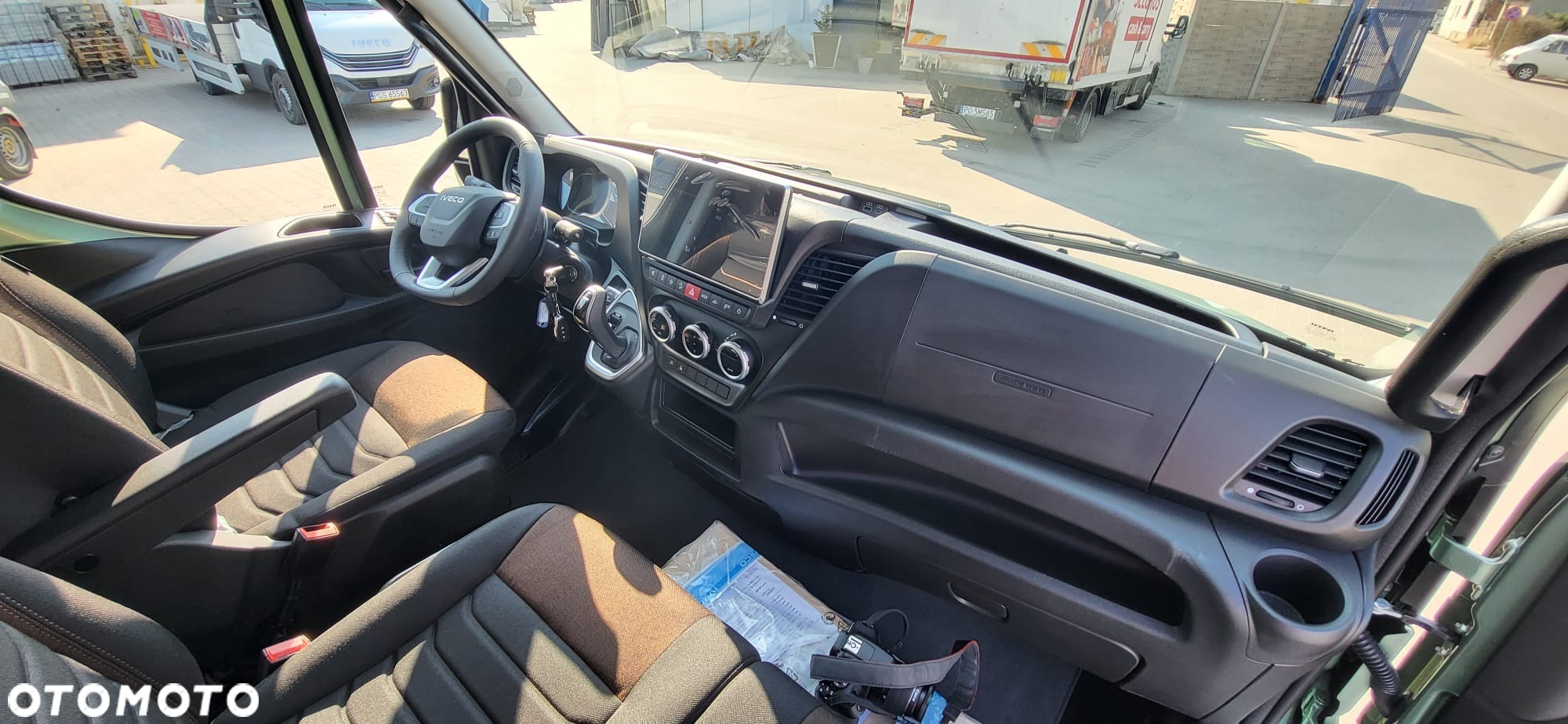 Iveco DAILY - 16