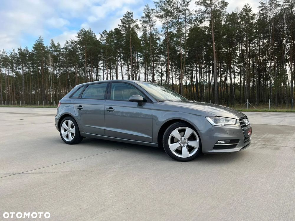 Audi A3 Sportback 2.0 TDI - 8