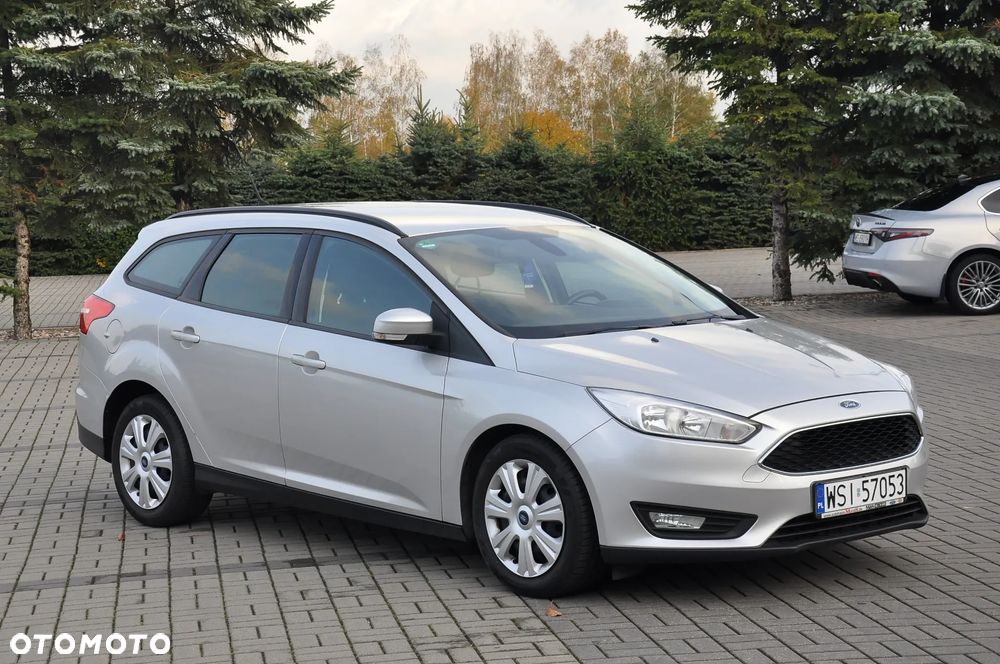Ford Focus 1.5 TDCi DPF Start-Stopp-System Business - 9