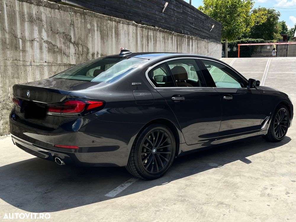 BMW Seria 5 530e xDrive AT PHEV - 10