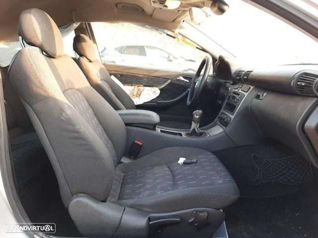 Peças Mercedes-Benz C-Class Coupe(W203) 2000 a 2007 - 6