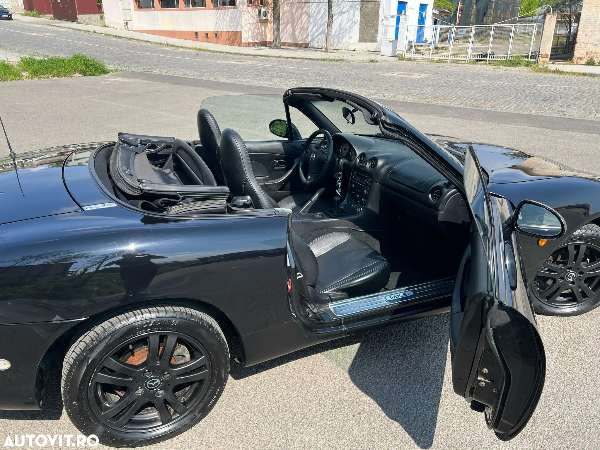 Mazda MX-5 1.6i - 2