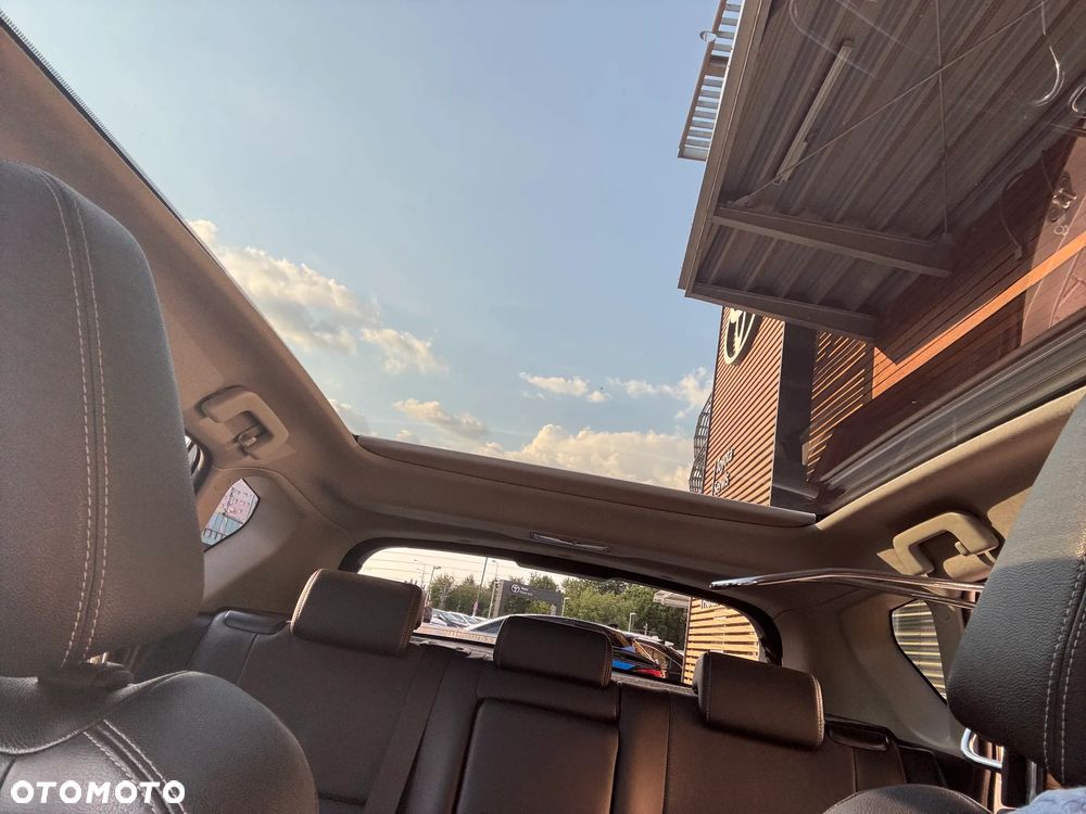 Toyota Auris Hybrid 135 Prestige - 8