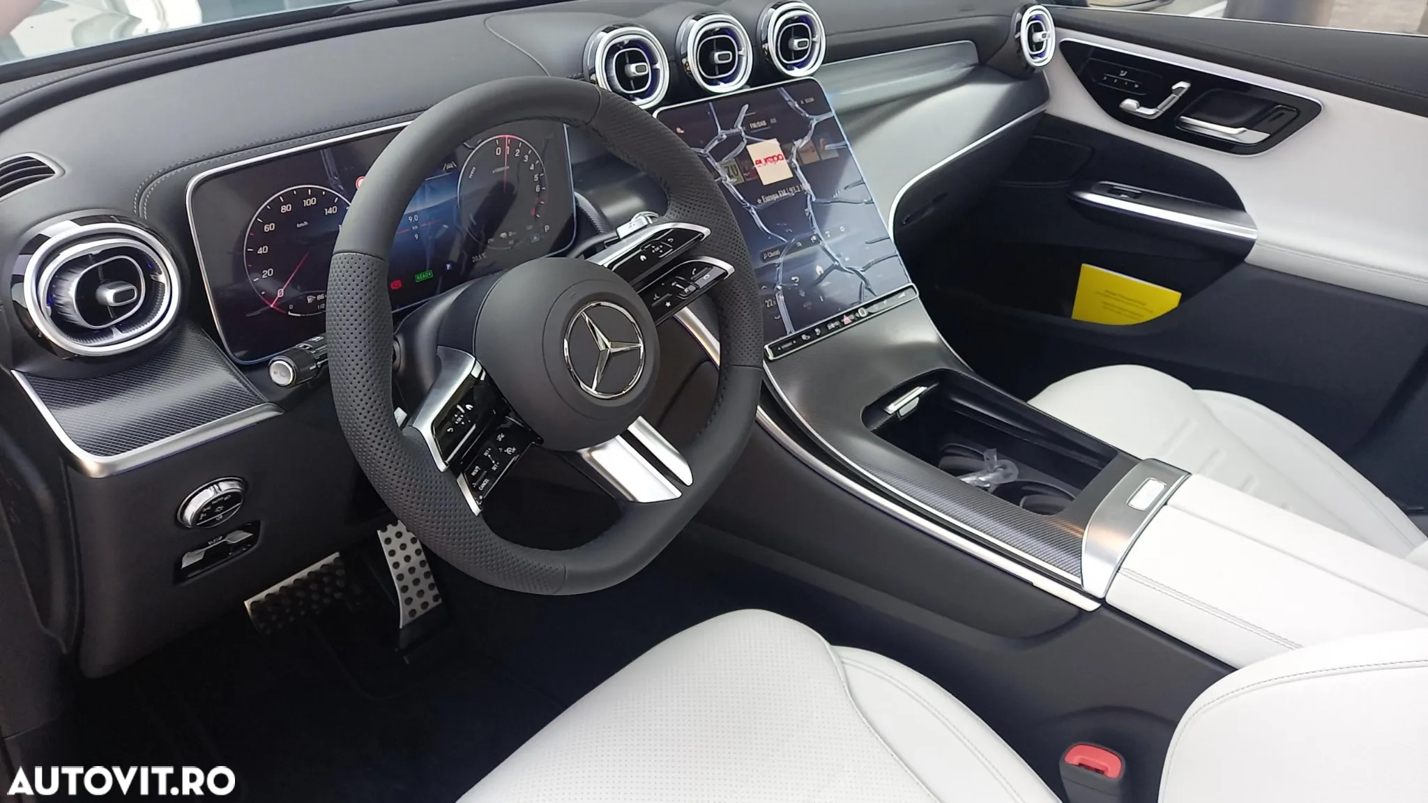 Mercedes-Benz GLC Coupe 300 e 4Matic 9G-TRONIC Edition AMG Line - 16