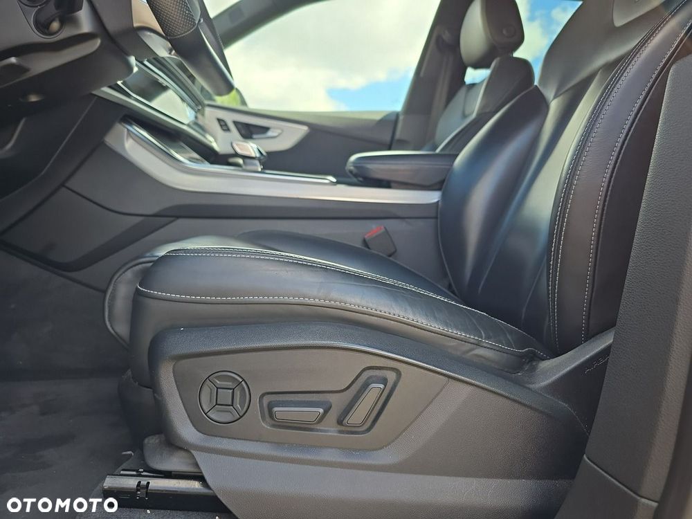Audi Q8 50 TDI mHEV Quattro Tiptronic - 19