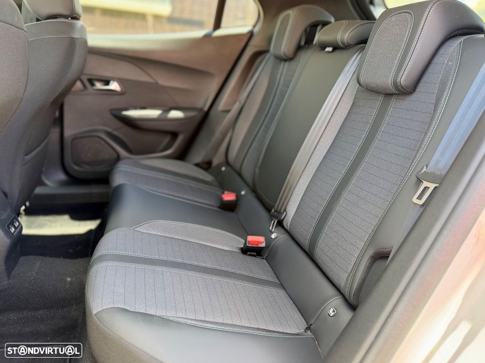 Peugeot 2008 PureTech 130 EAT8 Allure - 11
