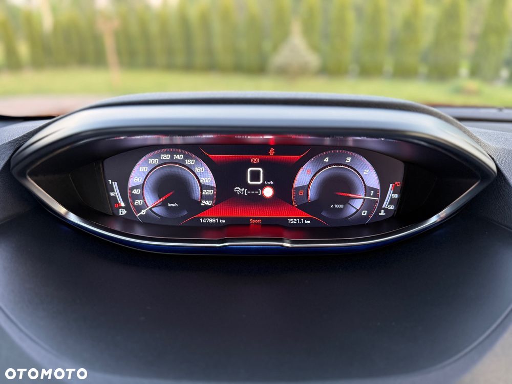 Peugeot 3008 1.5 BlueHDi GT S&S - 24