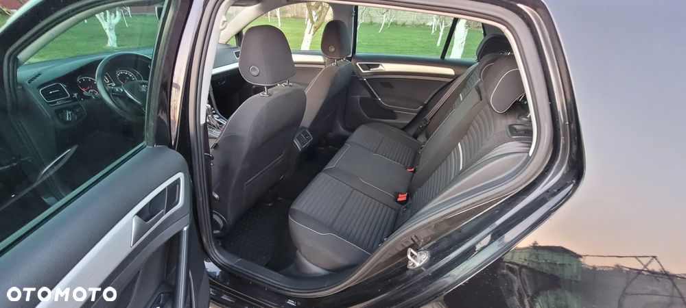 Volkswagen Golf 1.2 TSI BlueMotion Technology DSG Cup - 8