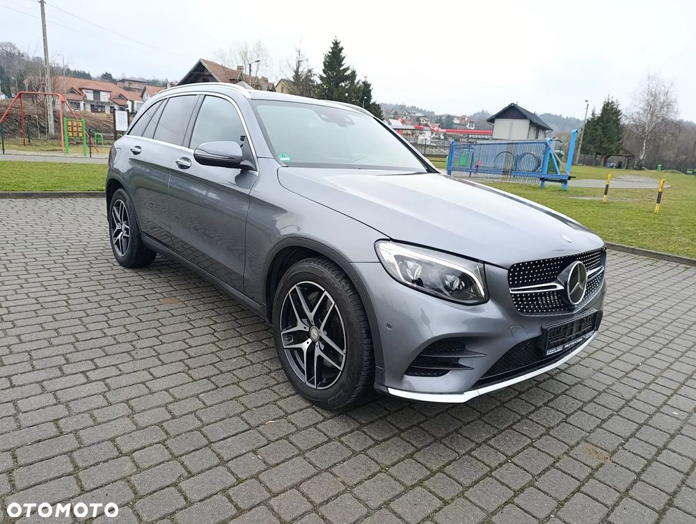 Mercedes-Benz GLC 220 d 4Matic 9G-TRONIC AMG Line - 5