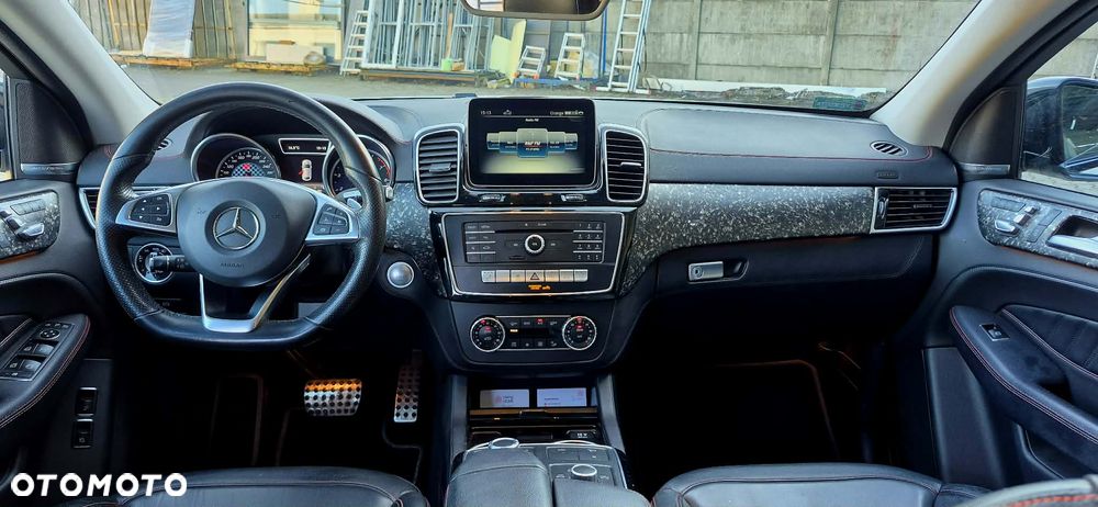 Mercedes-Benz GLE - 10