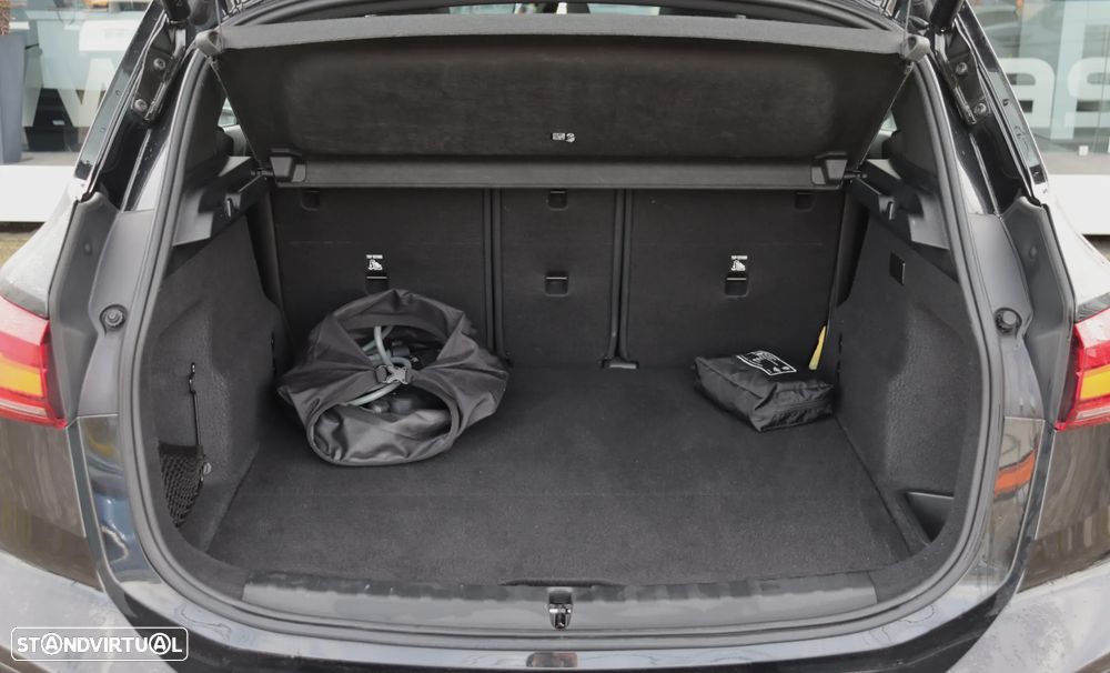 BMW 225xe Active Tourer e xDrive Pack Desportivo M - 36