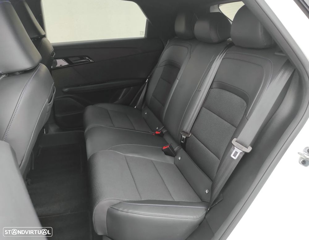 MG MG4 77 kWh Extended Range Luxury - 23