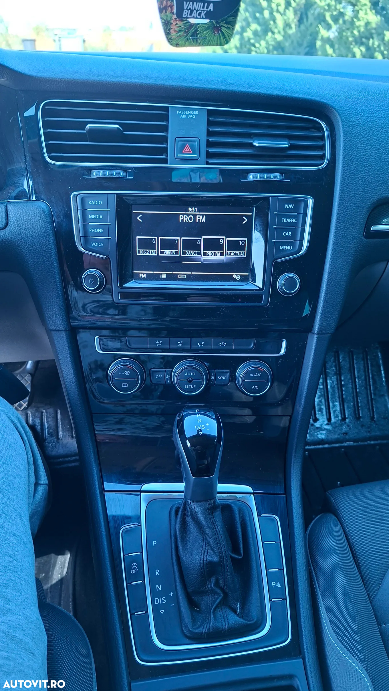 Volkswagen Golf 2.0 TDI DSG BMT Comfortline - 6