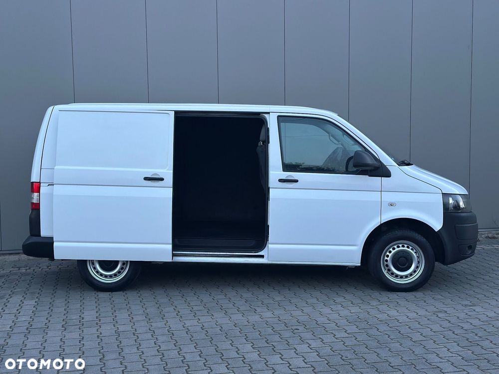 Volkswagen Transporter T5 - 4