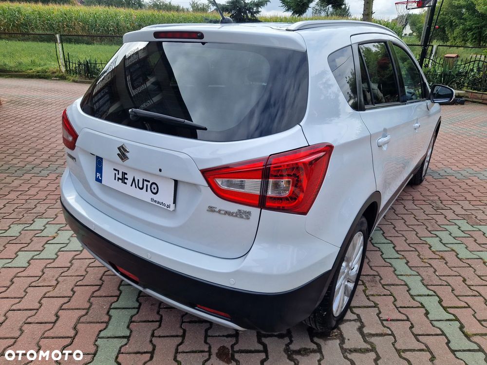 Suzuki SX4 S-Cross 1.4 T Premium - 35