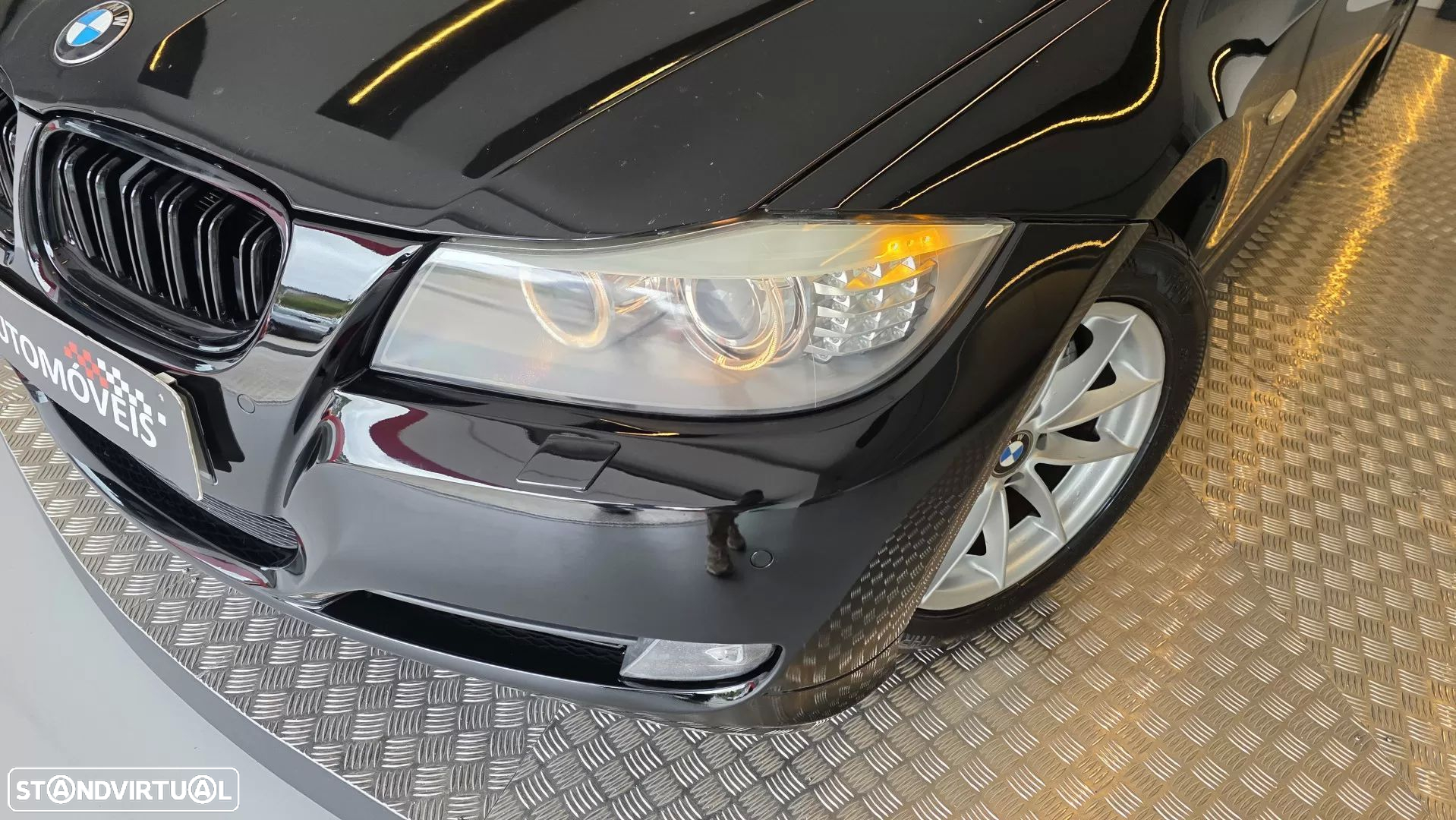 BMW 318 d Touring Navigation Sport - 22