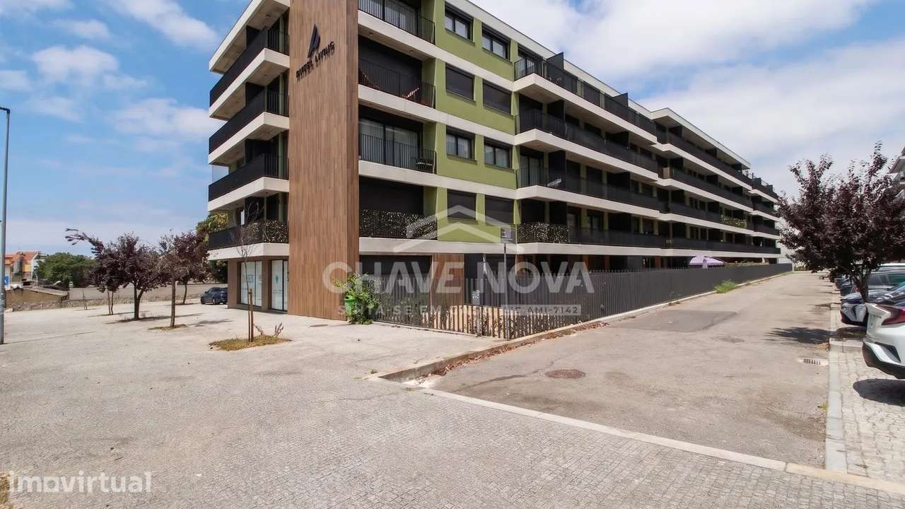 T2 Como Novo - c/ terraço 40 m2 LINHA RUBI  CO - Grande imagem: 4/16