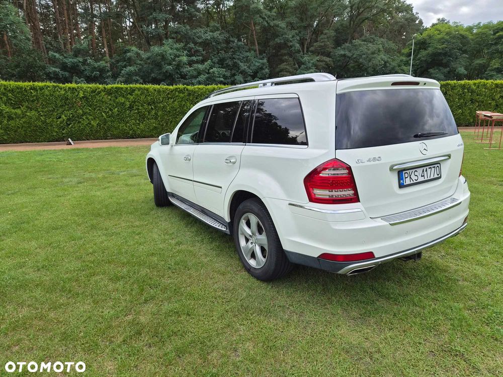 Mercedes-Benz GL - 4