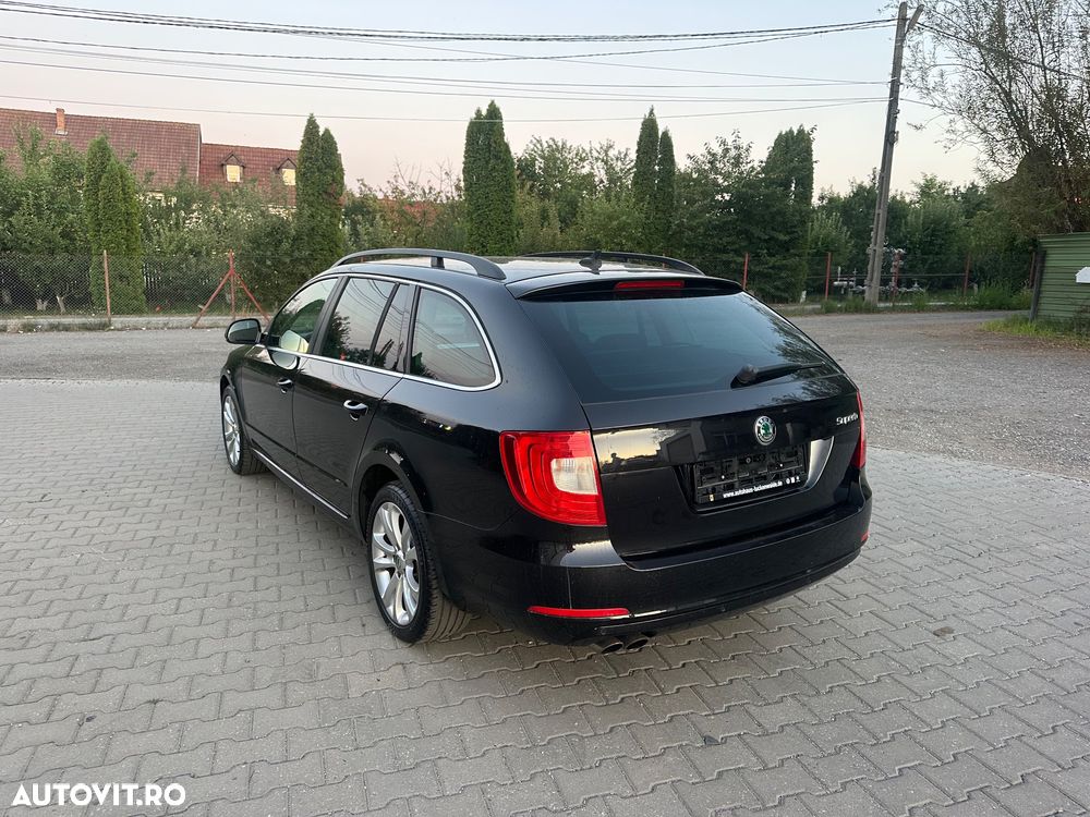Skoda Superb 2.0 TDI Ambition - 25