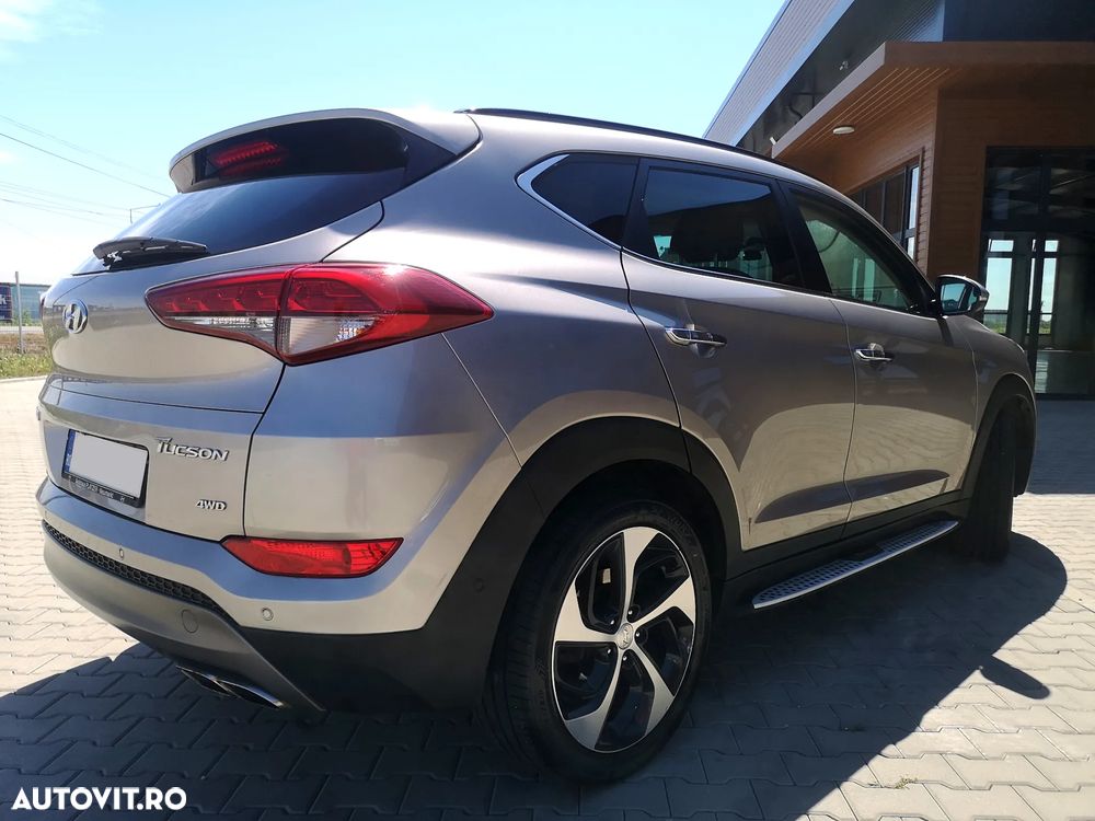 Hyundai Tucson 2.0 CRDI 4WD 6AT Premium+ - 14