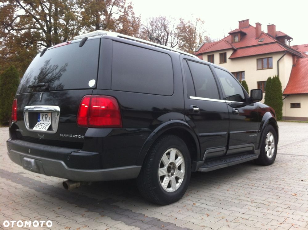 Lincoln Navigator 5.4 4WD Luxury - 3