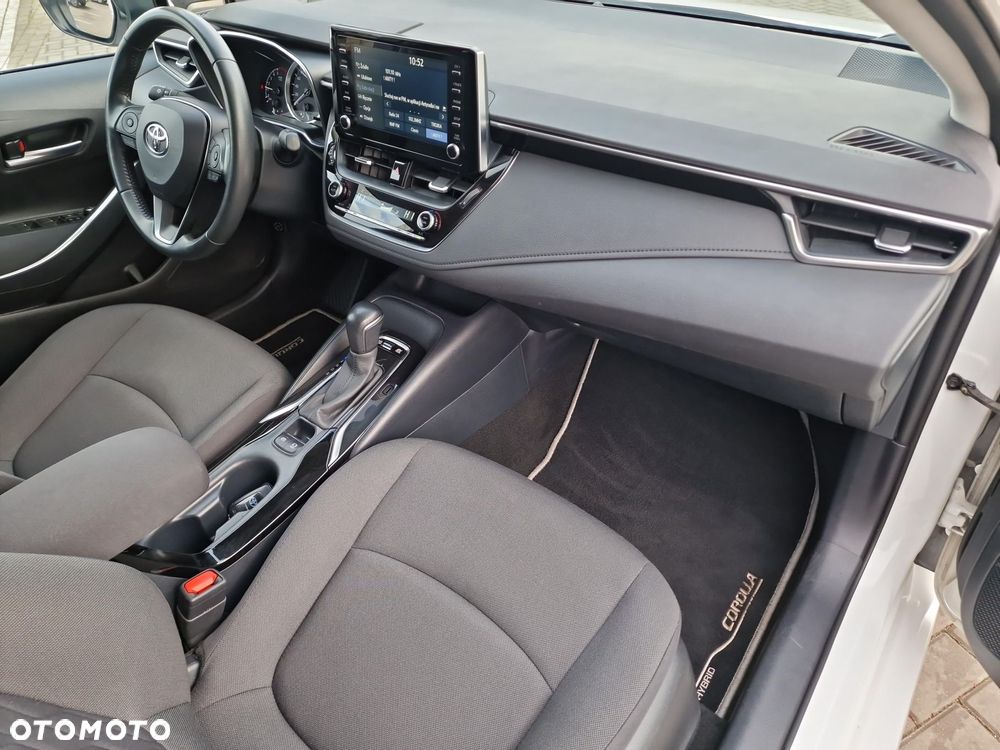 Toyota Corolla 1.8 Hybrid Comfort - 15