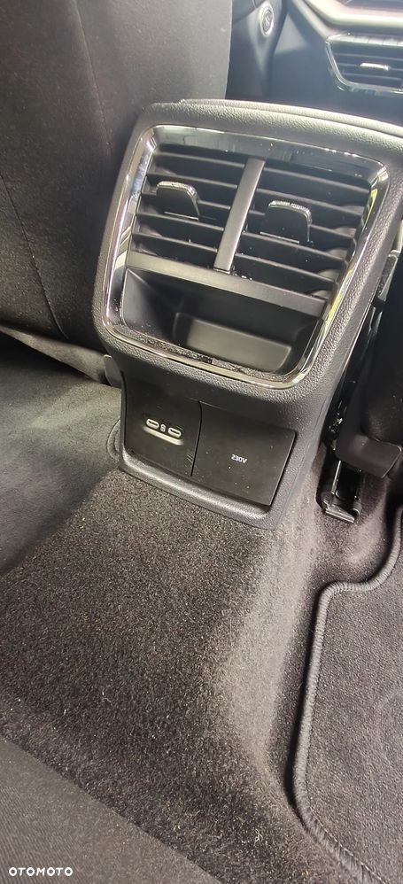 Skoda Octavia 2.0 TDI DSG Selection Plus - 11