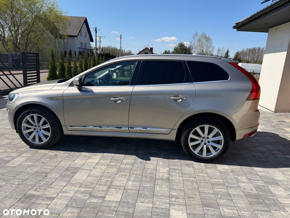 Volvo XC 60 - 8