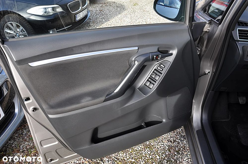 Toyota Verso 1.8 Prestige - 18