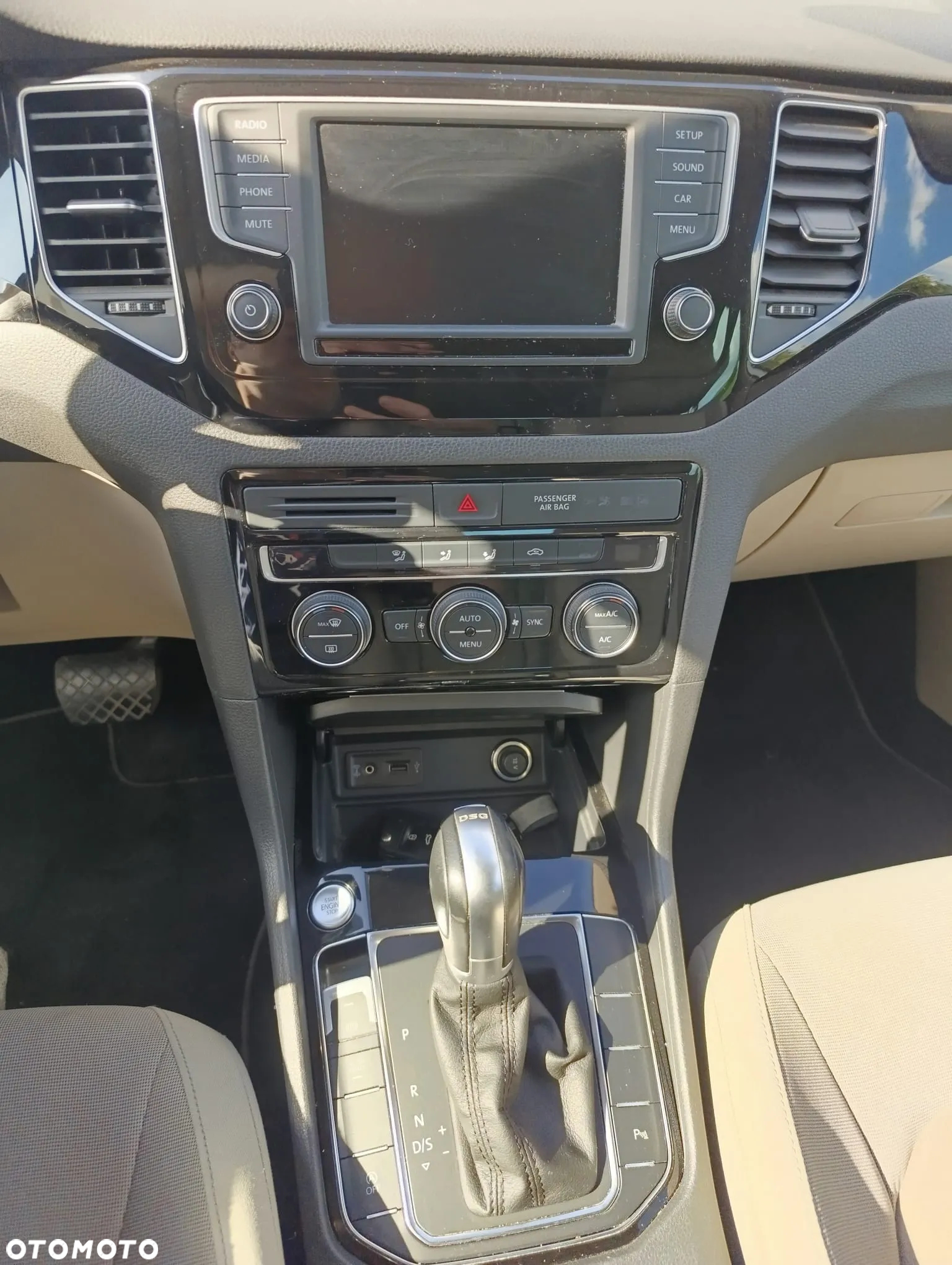 Volkswagen Golf Sportsvan - 16