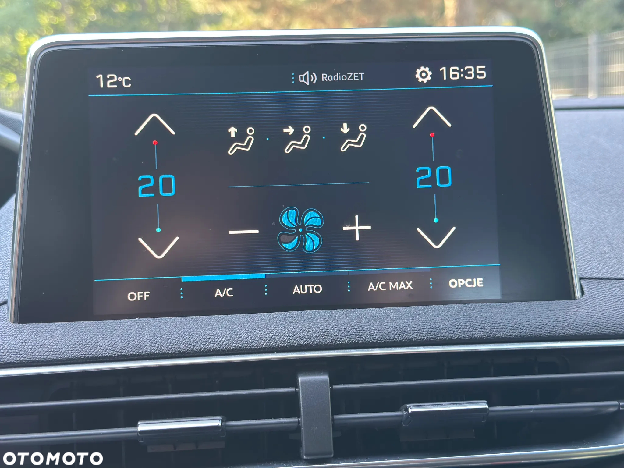Peugeot 3008 - 25