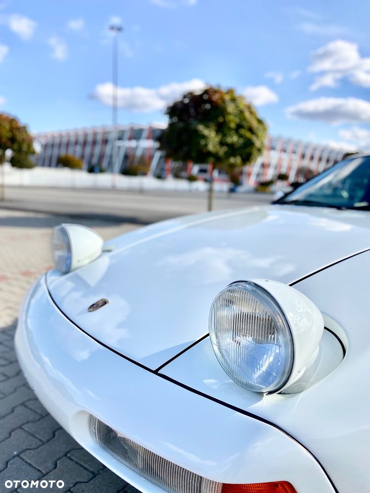 Porsche 928 - 9