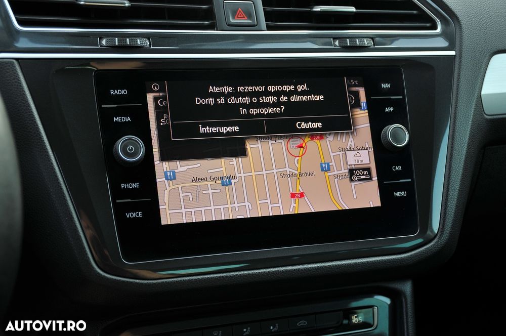 Volkswagen Tiguan - 15