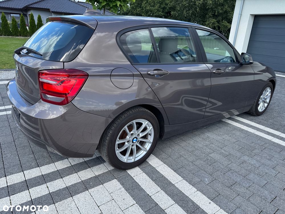 BMW Seria 1 116d - 12