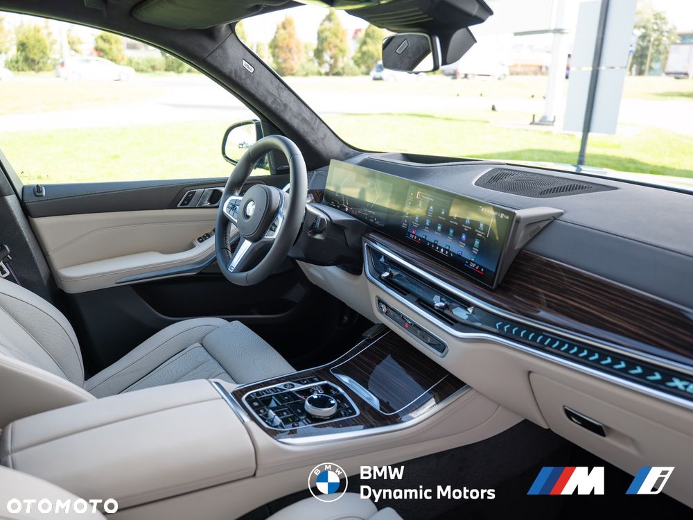 BMW X5 xDrive40d - 23