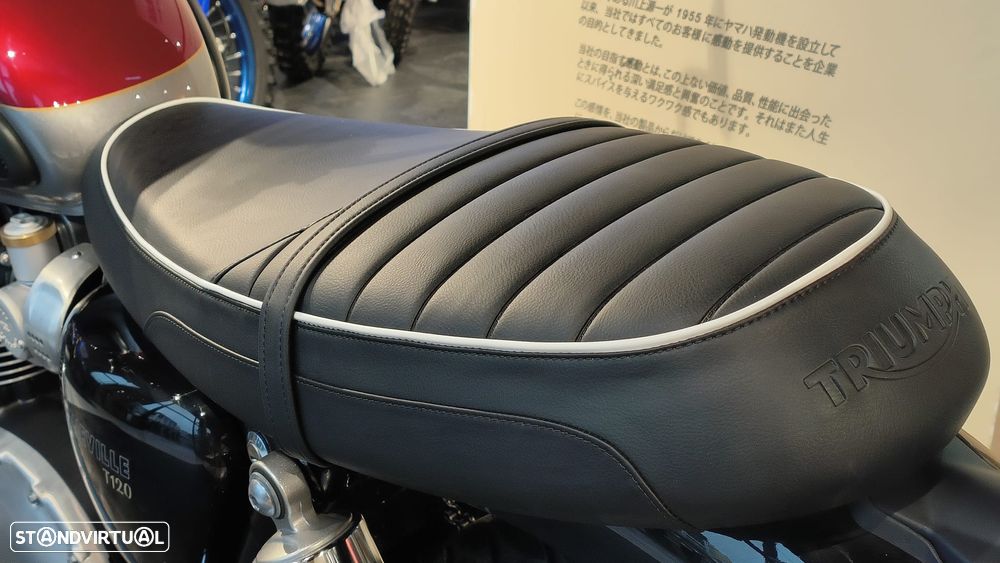 Triumph Bonneville T120 - 8