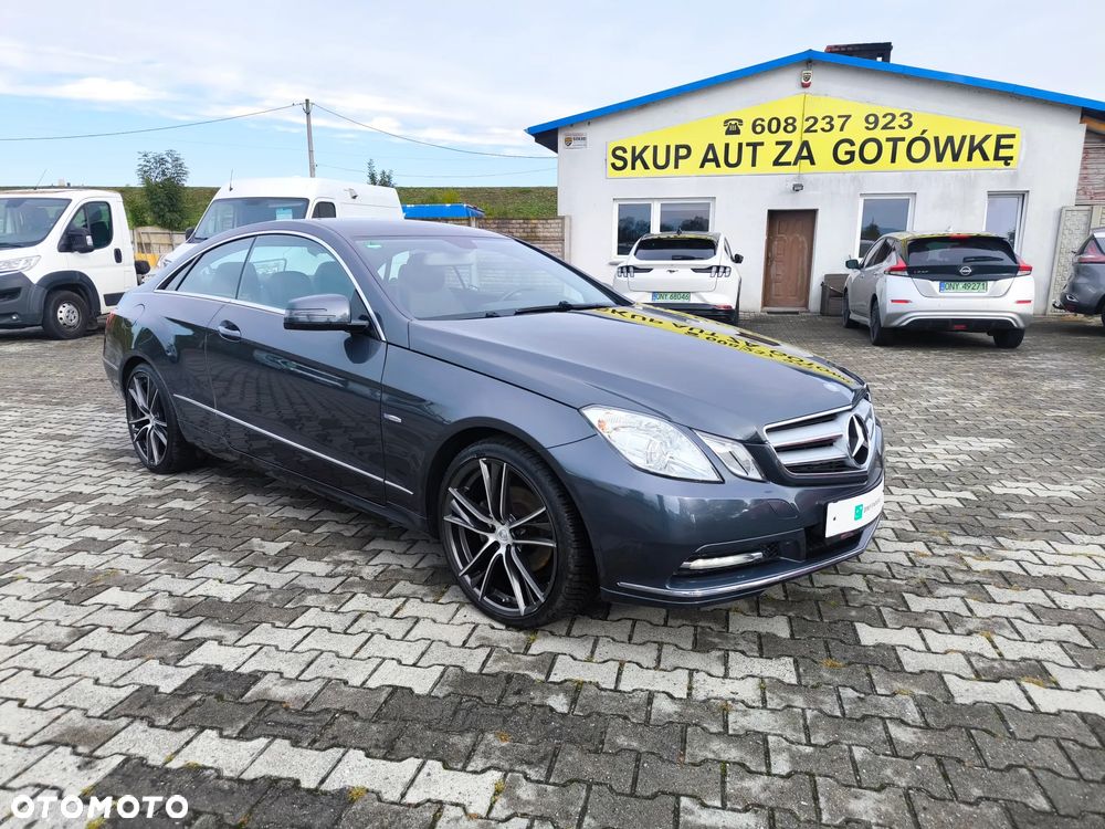 Mercedes-Benz Klasa E - 7