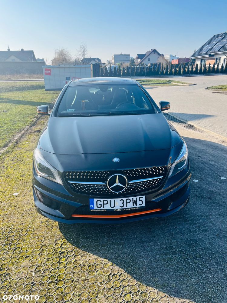 Mercedes-Benz CLA 250 7G-DCT AMG Line - 13