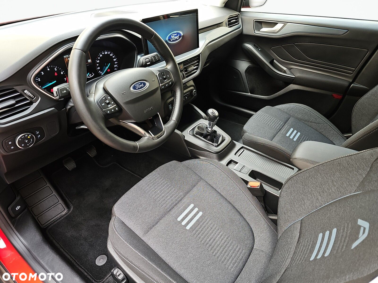 Ford Focus - 11