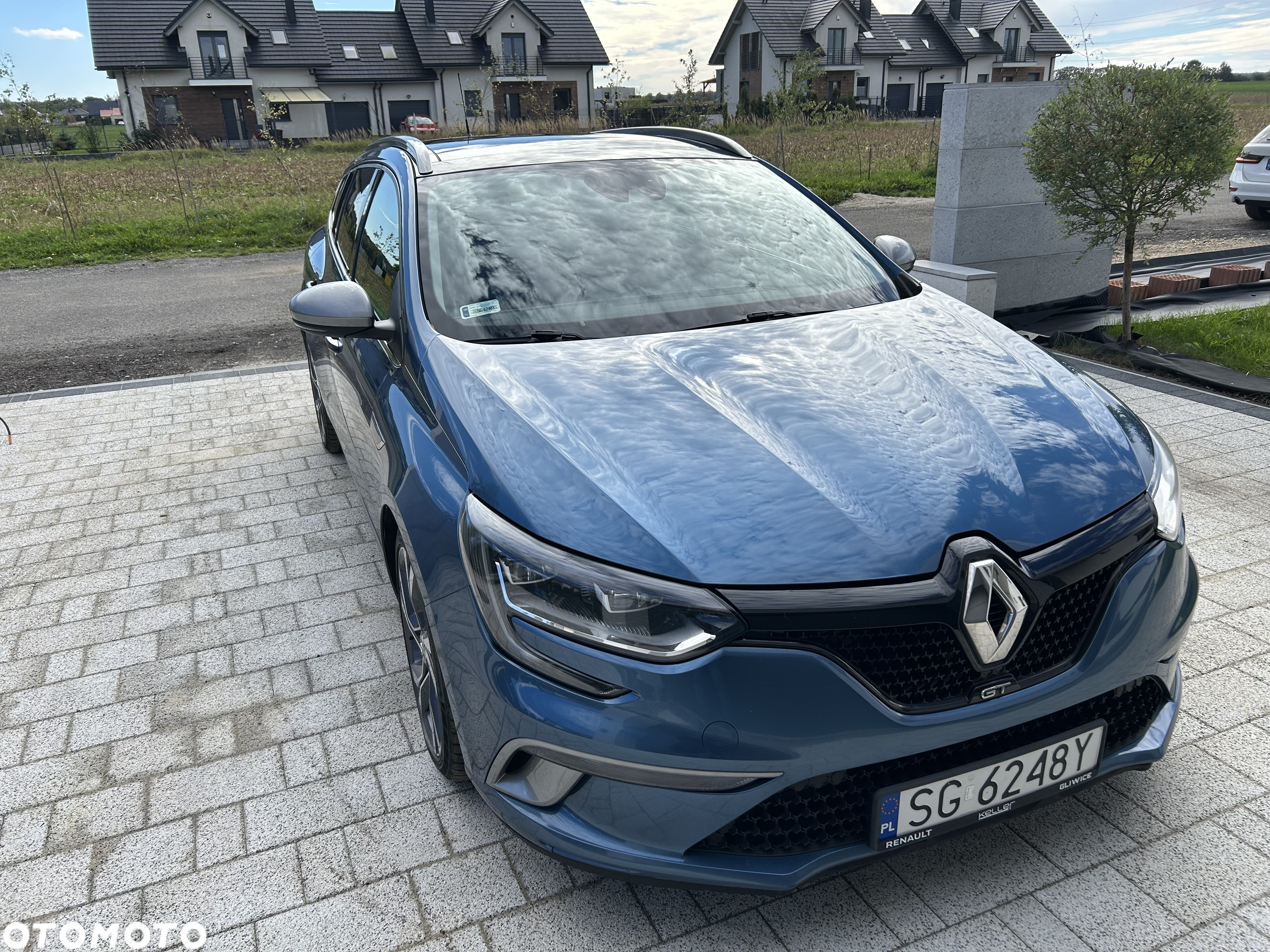 Renault Megane 1.6 TCe GT EDC - 8