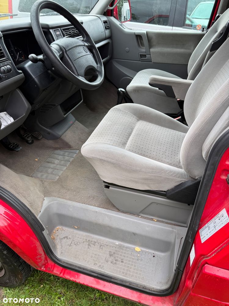 Volkswagen Multivan Standard - 15