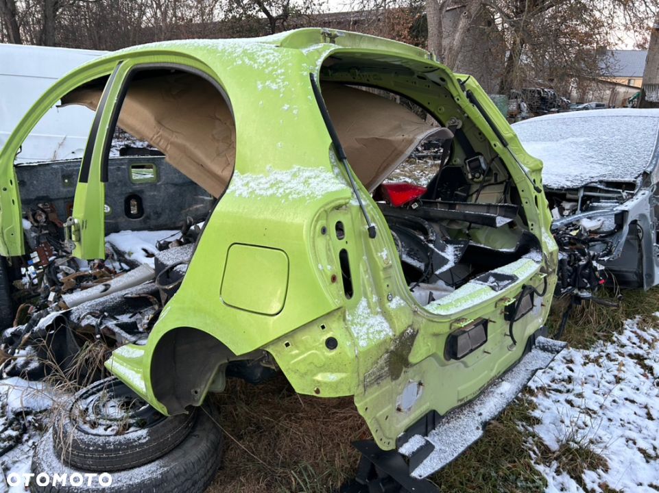 NISSAN MICRA K13 BLOTNIK PRAWY TYŁ PROG SŁUPEK - 2