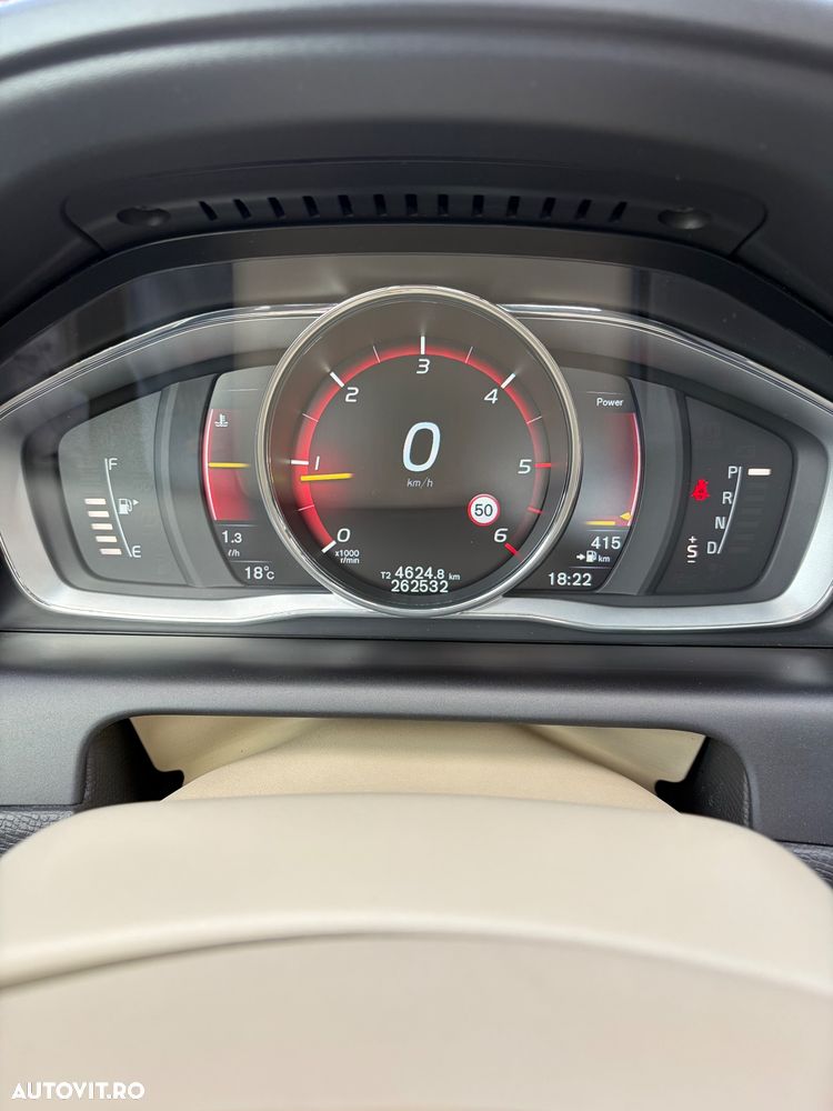 Volvo XC 60 D4 Geartronic Summum - 11