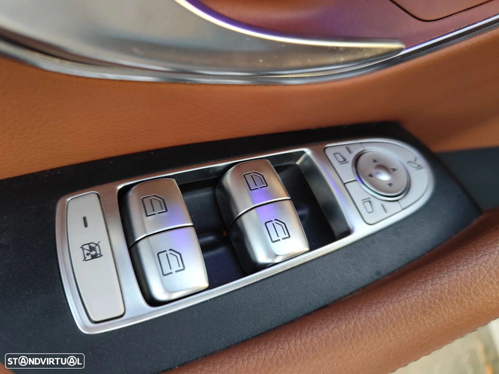 Mercedes-Benz E 220 d Cabrio 9G-Tronic AMG Line - 16