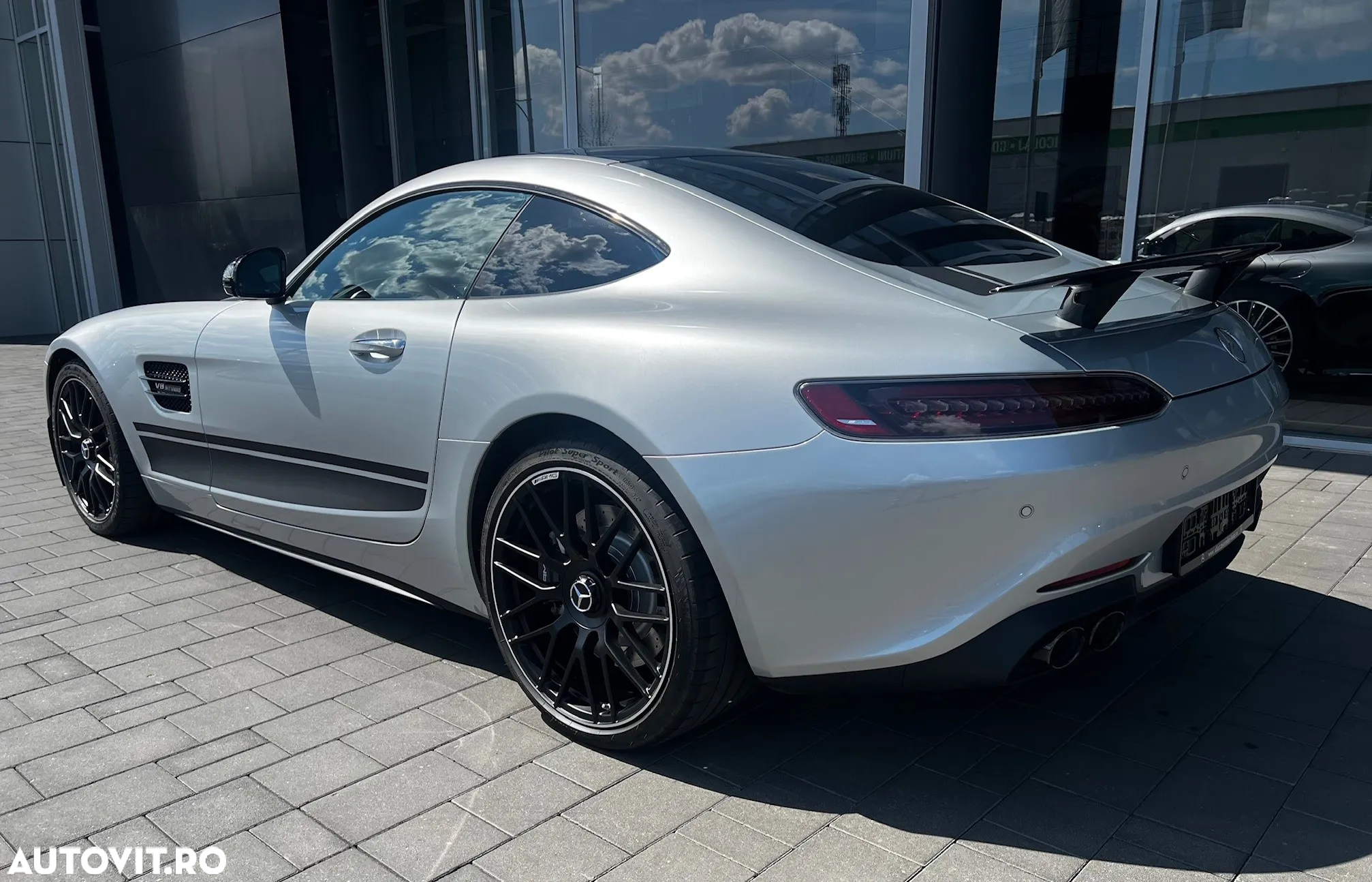Mercedes-Benz AMG GT - 3